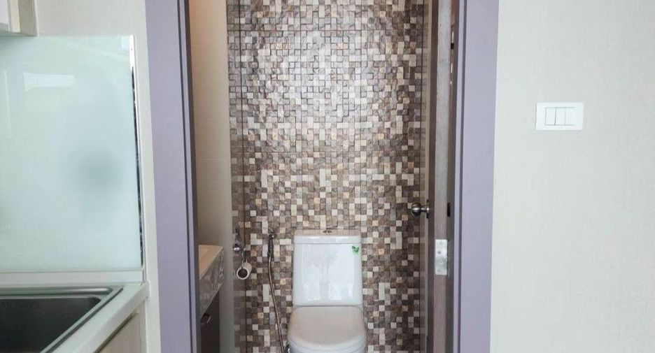 For sale 1 bed condo in Min Buri, Bangkok