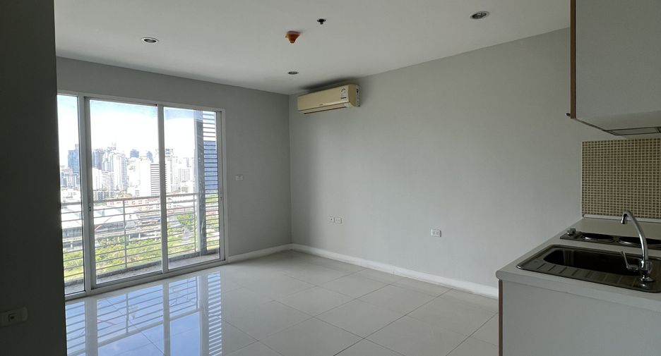 For sale 1 bed condo in Ratchathewi, Bangkok