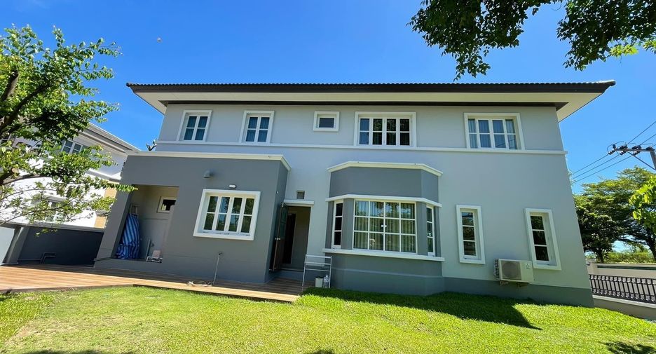 For sale 4 bedrooms house in Bang Khun Thian, Bangkok