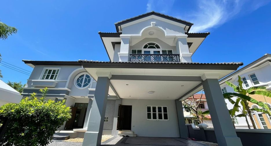 For sale 4 bedrooms house in Bang Khun Thian, Bangkok