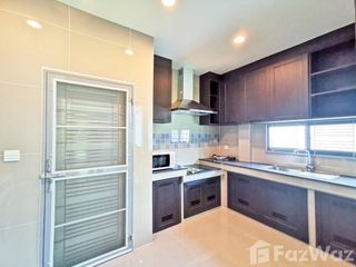 For sale 4 bedrooms house in Prawet, Bangkok