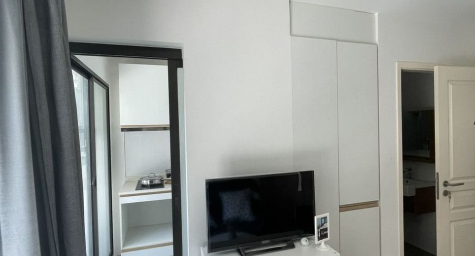 À vendre 1 chambre condo à Khlong Toei, Bangkok