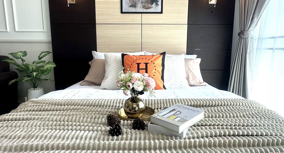 À vendre studio condo à Phasi Charoen, Bangkok