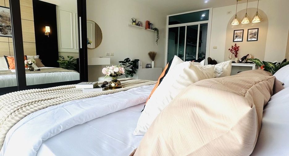 À vendre studio condo à Phasi Charoen, Bangkok