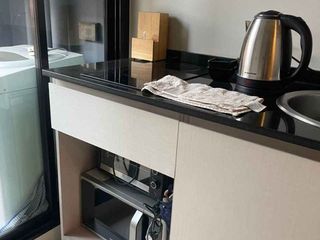 For sale 1 bed condo in Mueang Samut Prakan, Samut Prakan