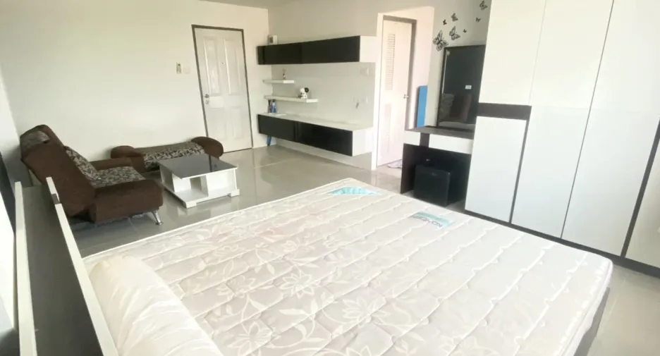 Wohnung zur Miete mit Studio in Mueang Chon Buri, Chonburi