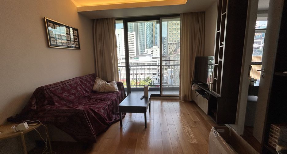 For sale 2 bedrooms condo in Khlong Toei, Bangkok