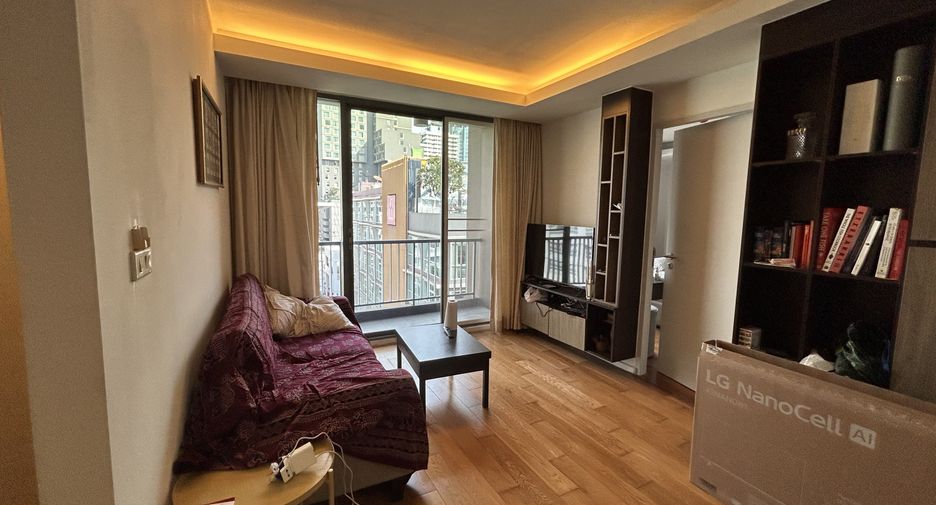 For sale 2 bedrooms condo in Khlong Toei, Bangkok