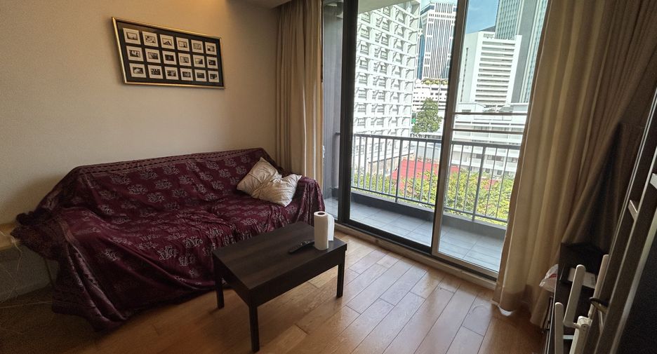 For sale 2 bedrooms condo in Khlong Toei, Bangkok