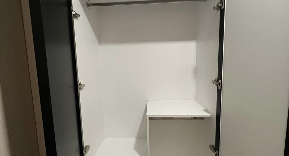 For sale 1 bed condo in Huai Khwang, Bangkok