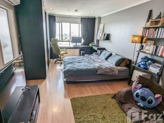 For sale 1 bed condo in Bang Phlat, Bangkok