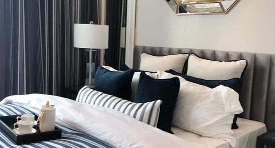 For sale 2 bedrooms condo in Yan Nawa, Bangkok