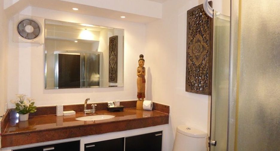 For rent 2 bedrooms condo in Mueang Rayong, Rayong