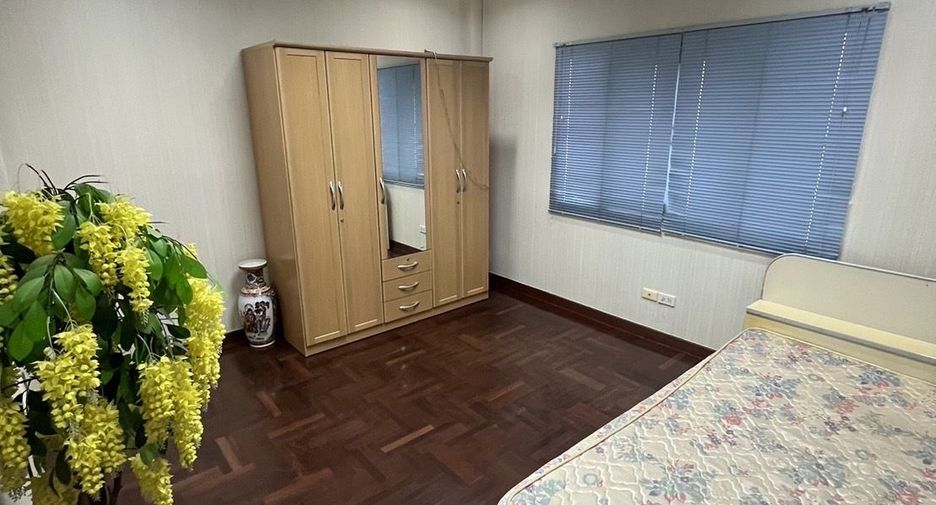 ขาย 4 ห้องนอน บ้านเดี่ยว ใน จอมทอง, กรุงเทพฯ
