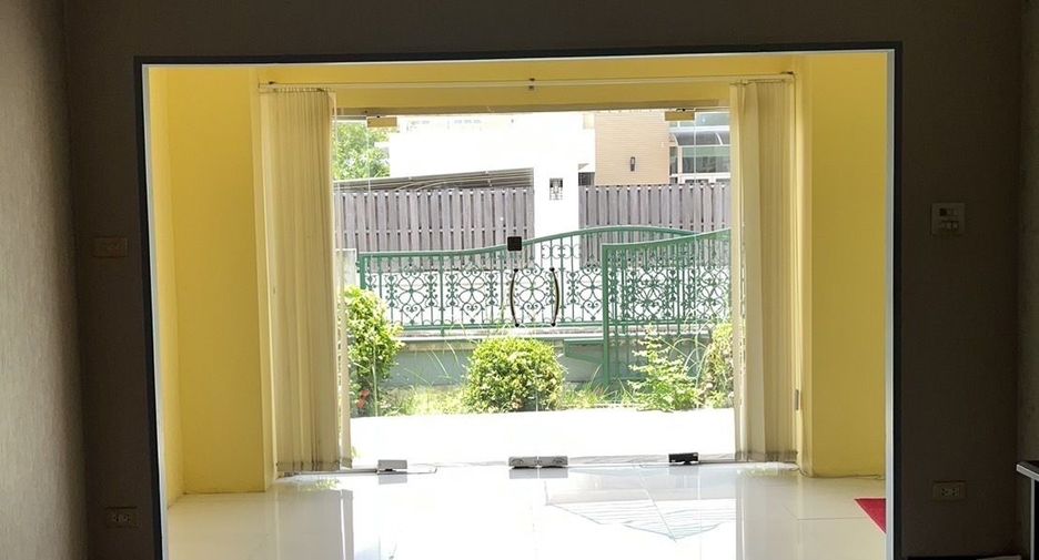 ขาย 4 ห้องนอน บ้านเดี่ยว ใน จอมทอง, กรุงเทพฯ