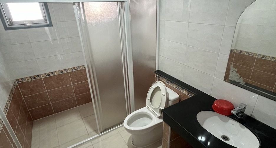 ขาย 4 ห้องนอน บ้านเดี่ยว ใน จอมทอง, กรุงเทพฯ
