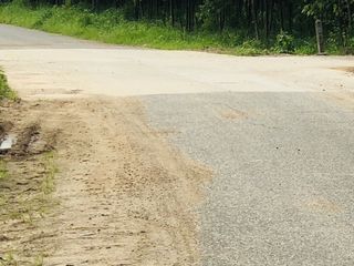 Terreno en venta en Phanat Nikhom, Chonburi