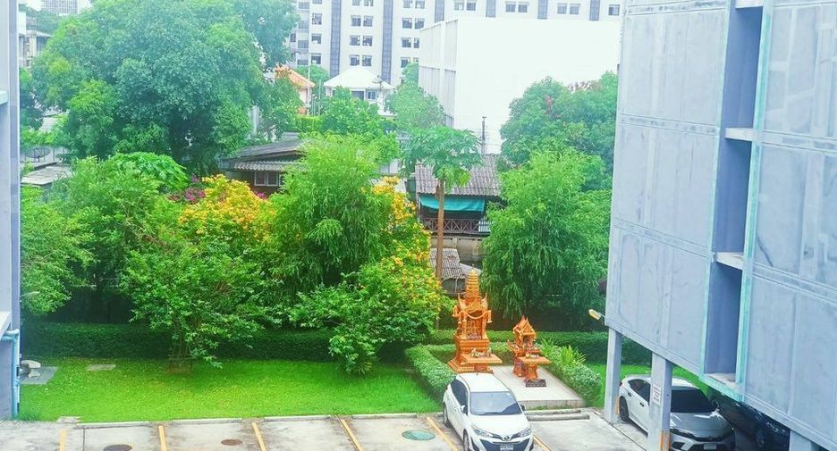 Wohnung zum Kauf mit 1 Zimmer in Lat Phrao, Bangkok