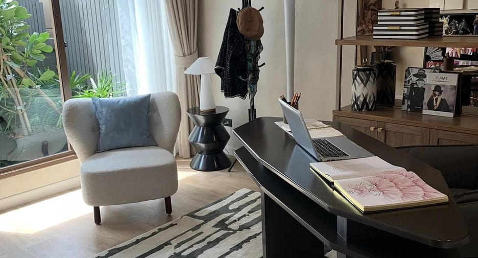 For sale 4 ベッドルーム house in Bang Kapi, Bangkok