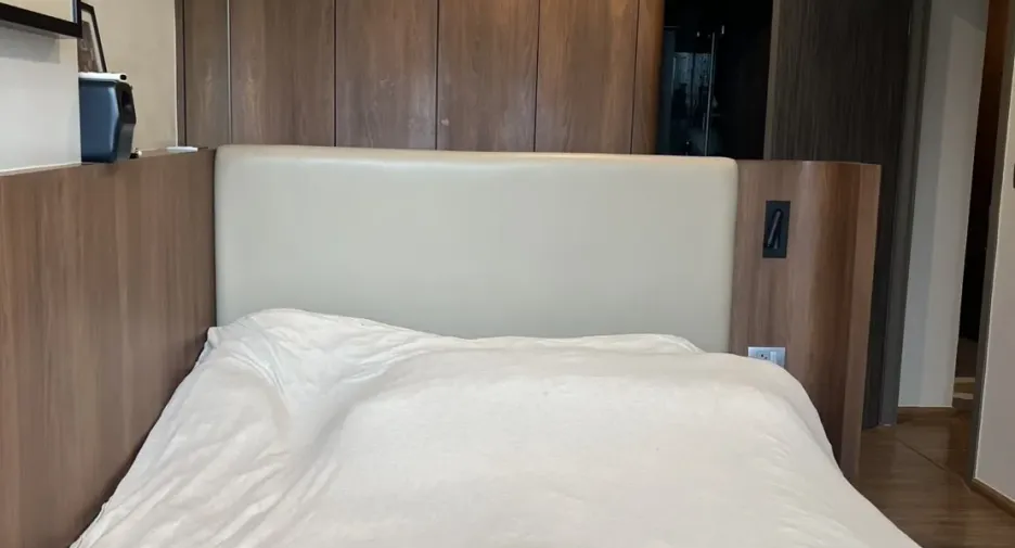 For sale 1 bed condo in Watthana, Bangkok