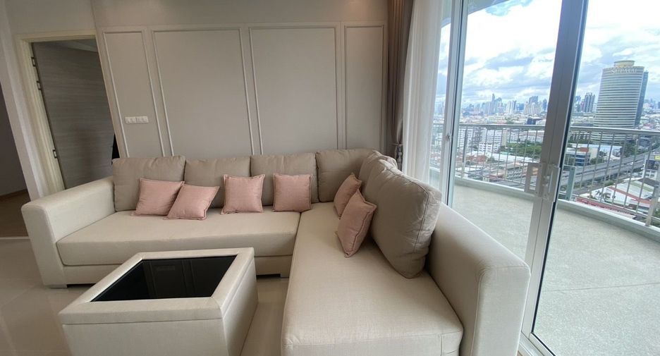 For sale 2 bedrooms condo in Yan Nawa, Bangkok