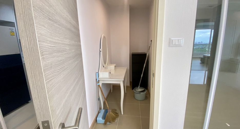 For sale 2 bedrooms condo in Yan Nawa, Bangkok