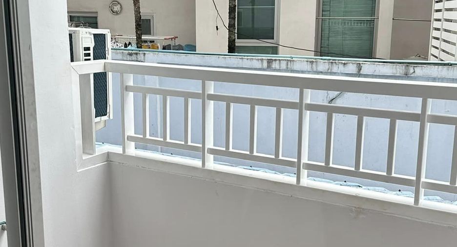 Wohnung zum Kauf mit 1 Zimmer in Huai Khwang, Bangkok