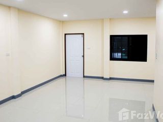À vendre 3 chambres maison de ville à Bang Len, Nakhon Pathom