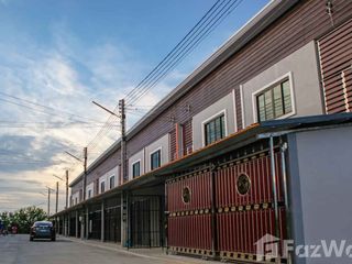 Casa adosada en venta de 3 habitaciones en Bang Len, Nakhon Pathom