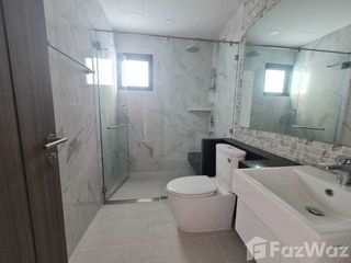For sale 2 bedrooms condo in Khlong San, Bangkok