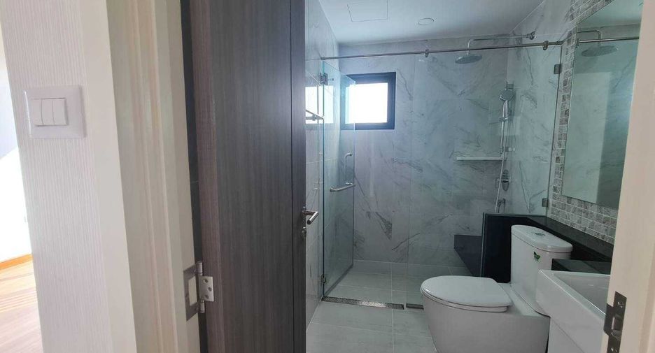 Wohnung zum Kauf mit 2 Zimmer in Khlong San, Bangkok