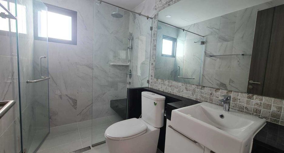 Wohnung zum Kauf mit 2 Zimmer in Khlong San, Bangkok