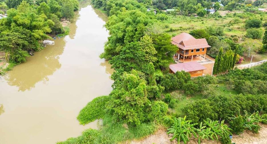 For sale 2 bedrooms house in Hankha, Chainat