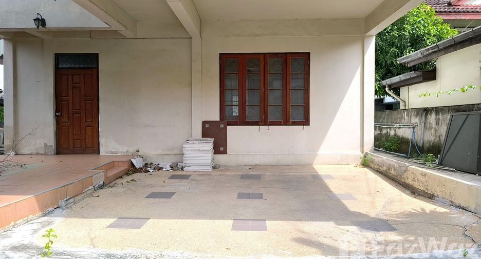 For sale 2 bedrooms house in Saphan Sung, Bangkok
