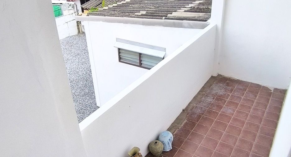 For sale 2 bedrooms house in Saphan Sung, Bangkok