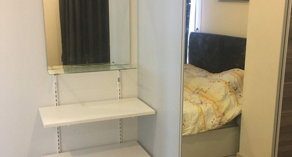 For sale 2 bedrooms condo in Huai Khwang, Bangkok