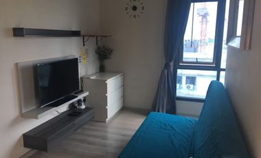 Condo en venta de 2 habitaciones en Huai Khwang, Bangkok