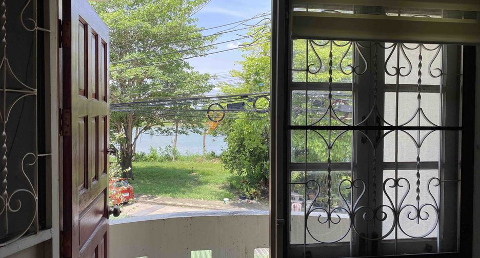 For sale 2 bedrooms townhouse in Bang Bua Thong, Nonthaburi