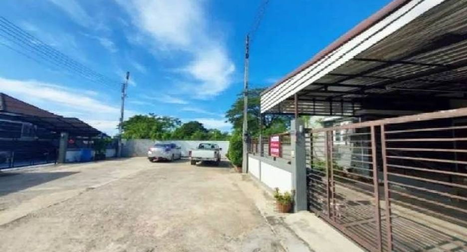 Casa en venta de 3 habitaciones en Ban Pong, Ratchaburi