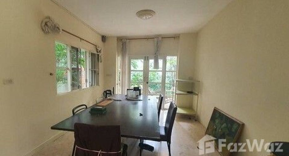 Аренда 4 спальни дом в Khlong Luang, Патумтани