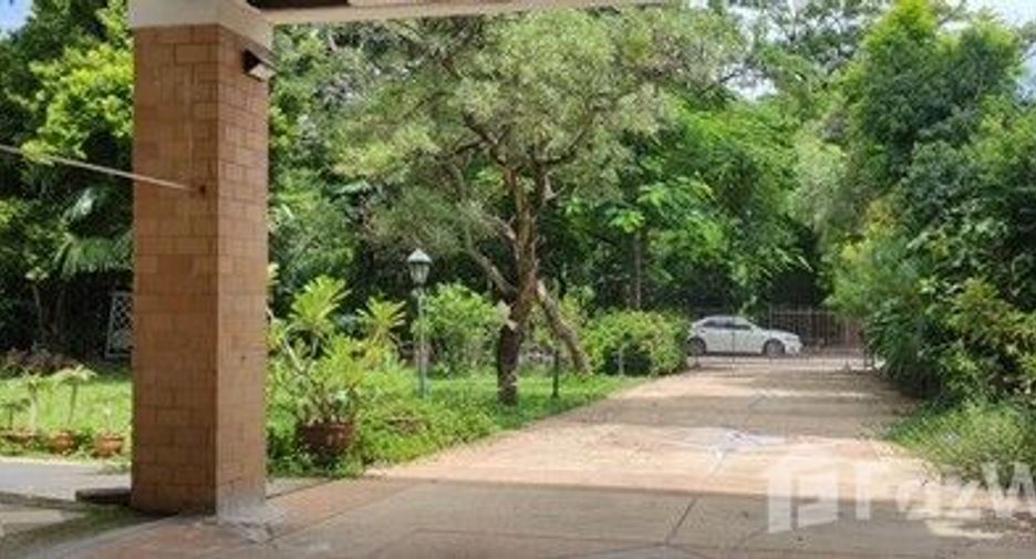 出租 4 卧室 独立屋 在 Khlong Luang, Pathum Thani
