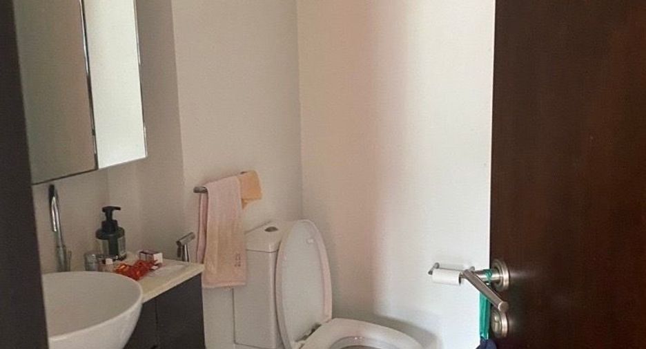 For sale 2 bedrooms condo in Yan Nawa, Bangkok