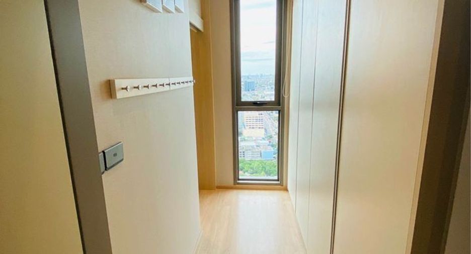 For sale 2 ベッドルーム condo in Thon Buri, Bangkok