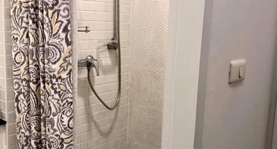 For sale and for rent 2 bedrooms condo in Watthana, Bangkok