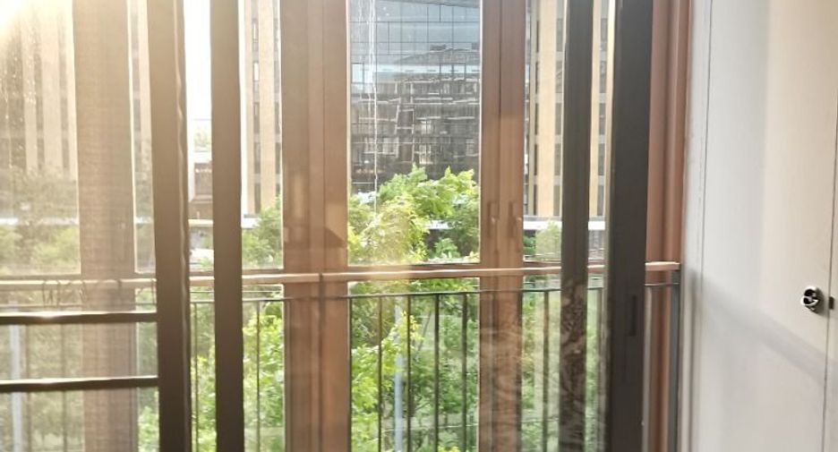 For sale 1 bed condo in Suan Luang, Bangkok