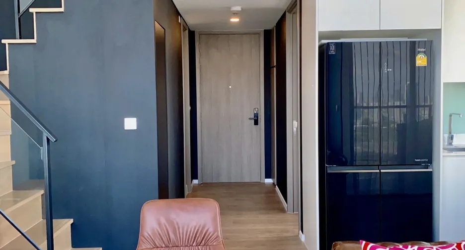 For sale 2 bedrooms condo in Huai Khwang, Bangkok