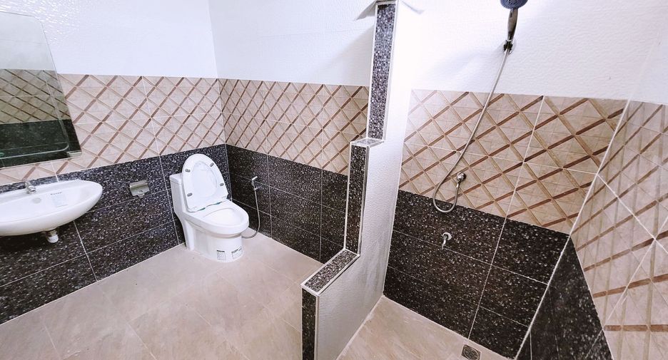 For sale 3 bedrooms house in Mueang Trang, Trang