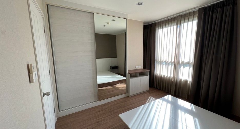 For sale 1 bed condo in Bang Kapi, Bangkok