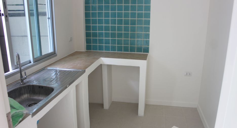 For sale 2 ベッドルーム townhouse in Bang Kruai, Nonthaburi