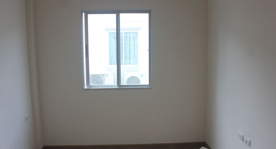 À vendre 2 chambres maison de ville à Bang Kruai, Nonthaburi
